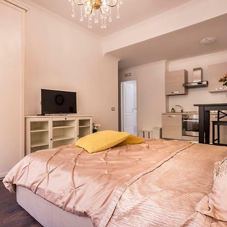 Seven Home Milan Extérieur photo
