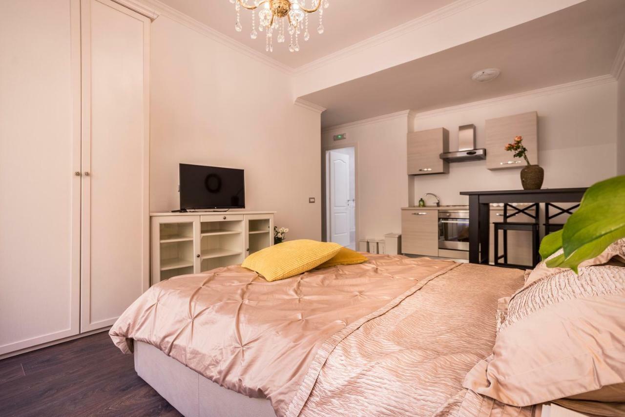 Seven Home Milan Extérieur photo